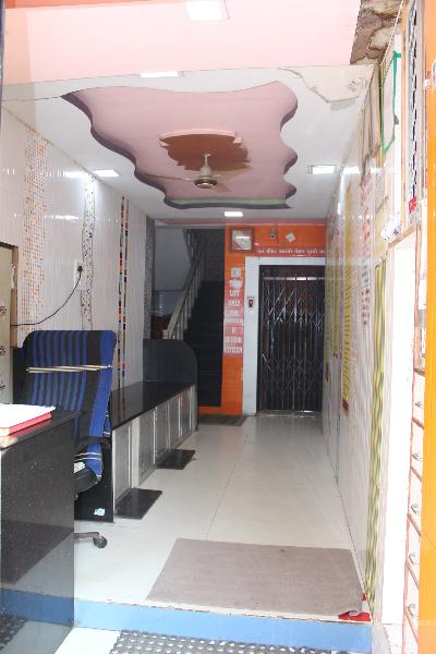 Hotel Gangeshwar Photo